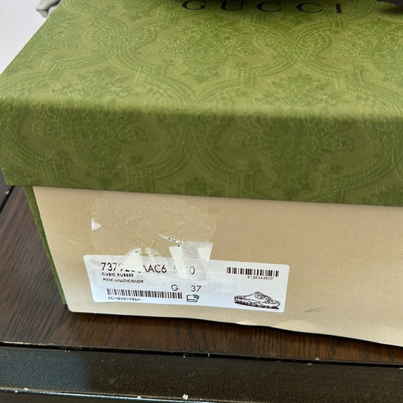 Gucci Angela Nguyen Printed Platform Slide - Picture 6 of 11